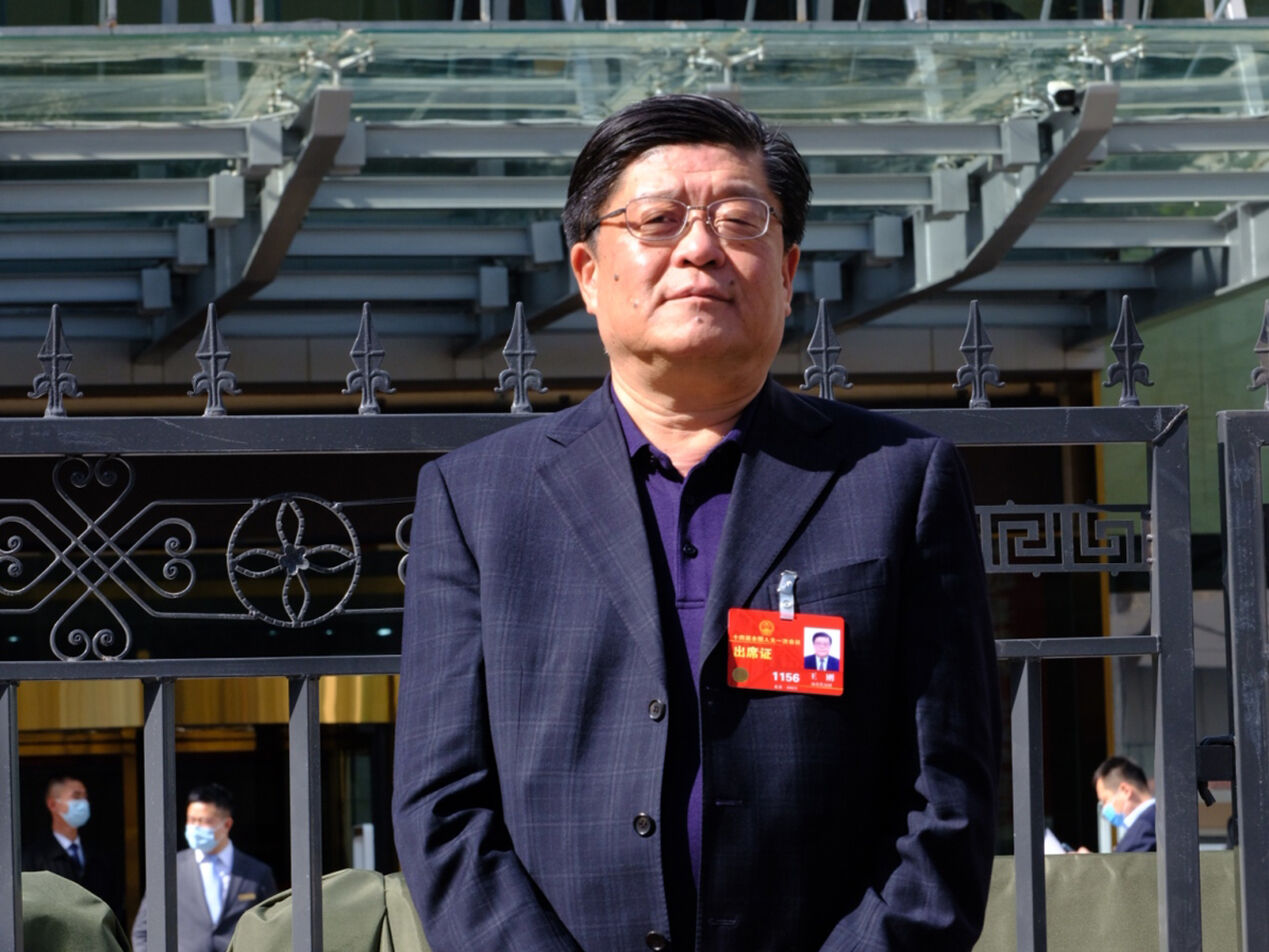 全国人大代表王刚：加快产业转型 做强绿色能源产业